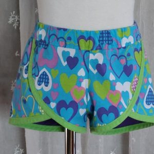 Lilly Shorts Purple Hearts size 4